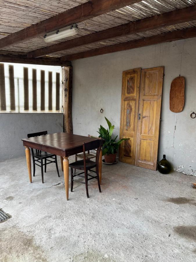 Graziosa Stanza Campidanese Su Segundu Guest House โอริสตาโน ภายนอก รูปภาพ