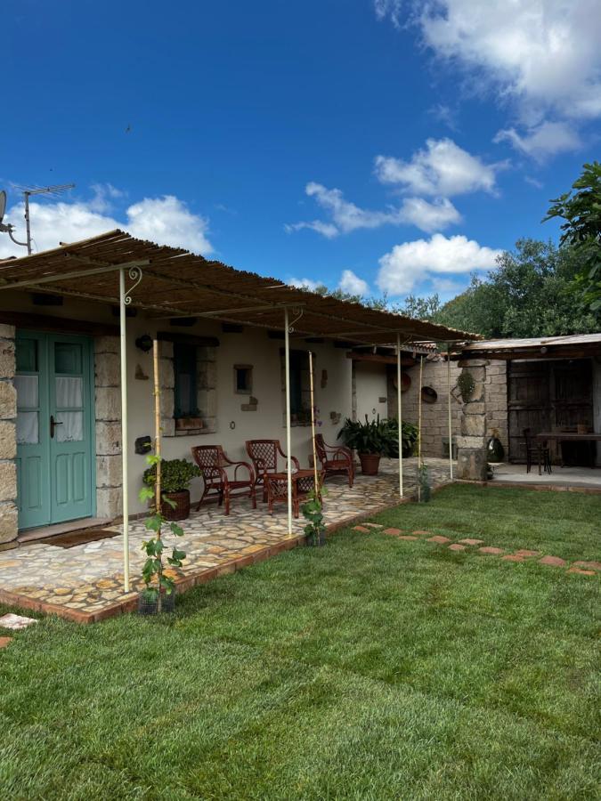 Graziosa Stanza Campidanese Su Segundu Guest House โอริสตาโน ภายนอก รูปภาพ